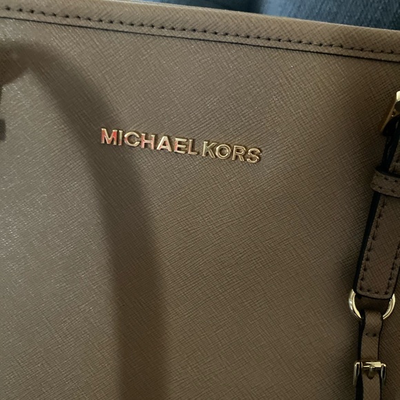 NWT Michael Kors jet set medium - Picture 3 of 8